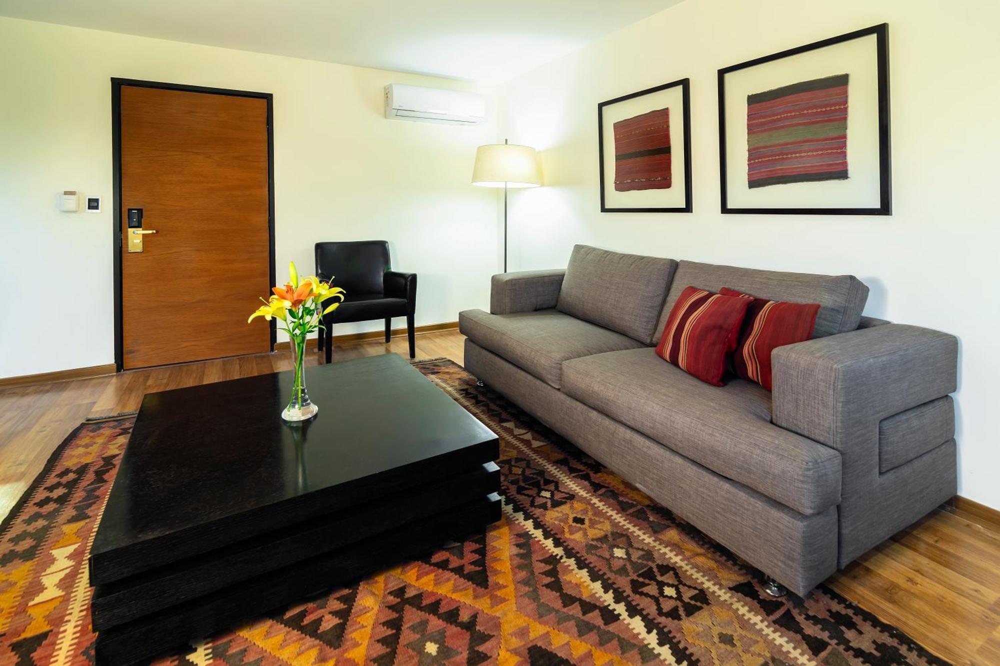 Rugendas Hotel Boutique By Time Santiago Room photo